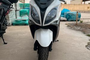 Kymco 500 R i