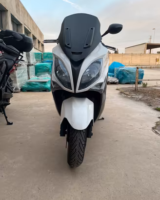 Kymco 500 R i