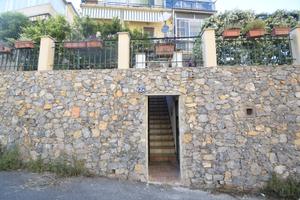 Spotorno, locaz.breve estiva Rif LEO