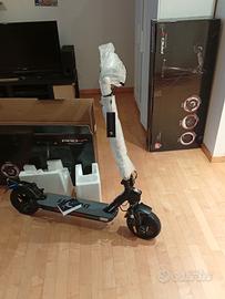 monopattino elettrico ducati pro e2