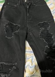 Pantaloni Jeans strappati Pull&Bear da donna