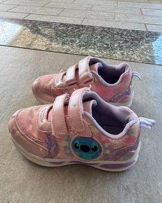 Scarpe da ginnastica tg 29 di Stitch