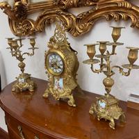 Trittico con orologio