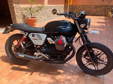 Moto Guzzi 750c V7 stone abs " scrambler "