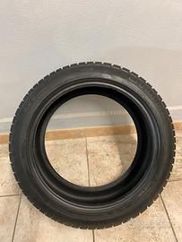 Gomma invernale 225/45 R17