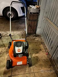 Tagliaerba a motore-Stihl