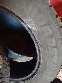 1 pneumatico invernale 215/60/R 17  96H