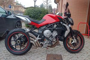 Mv Agusta Brutale 675