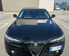 ALFA ROMEO Giulia (2016) - 2017