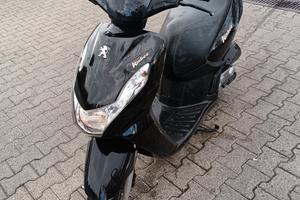 Scooter kisbee con soli 14.000km 