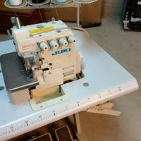 SORFILATRICE USATA POCHISSIMO + SINGER OMAGGIO