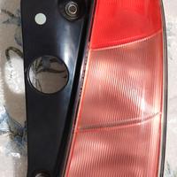 Faro posteriore fanale Lancia Ypsilon