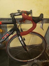 bici da corsa  paletti