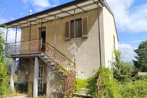 CASA INDIPENDENTE A MONTEFALCIONE