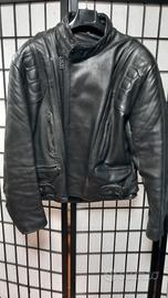 Giacca moto Attraction  in pelle nera 