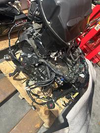 Motore completo R1 2009 e accessori