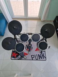 Batteria elettronica BEHRINGER XD8USB