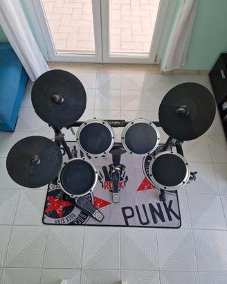 Batteria elettronica BEHRINGER XD8USB