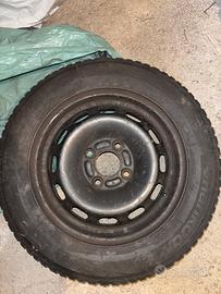 Cerchi in ferro con pneumatico 175/65 r14