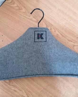 Appendiabiti KITON Usata Plastica Nero