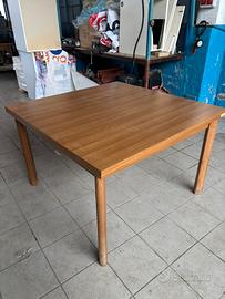 Tavolo allungabile 1,20 x1,20