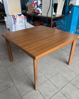 Tavolo allungabile 1,20 x1,20