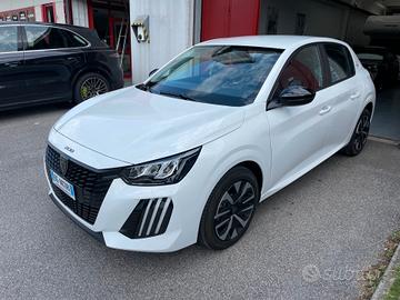 Peugeot 208 1.2 hybrid Style 100cv e-dcs 6 km0