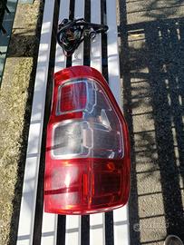 Faro posteriore SX  Ford Ranger
