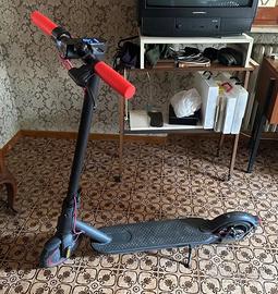 Monopattino Xiaomi Mi Pro 2