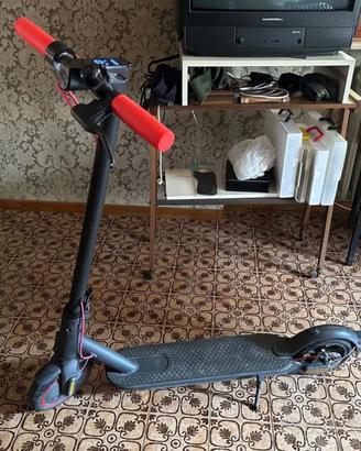 Monopattino Xiaomi Mi Pro 2