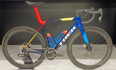 TREK Madone SLR9 gen 8 tg. M/L SRAM RED AXS