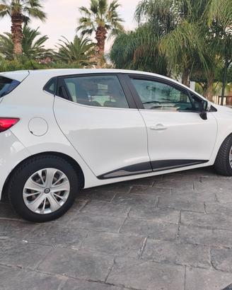 Renault Clio dCi 1.5 diesel 90 CV 5 porte Business