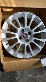 Cercho in lega fiat punro