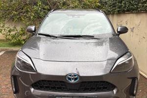 TOYOTA YARIS CROSS HYBRID
