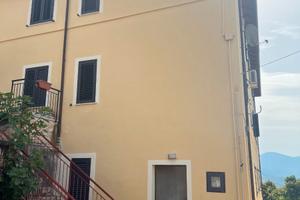 Casa indipendente nel centro di Belmonte Castello