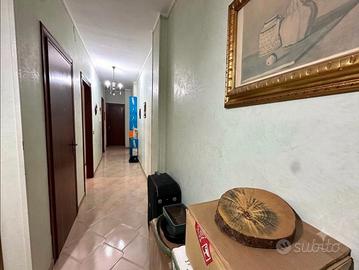 Casa luminosa con ampio spazio