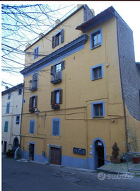 Appartamento in zona centro da ristrutturare