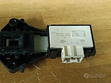 Elettroserratura oblò lavatrice Indesit Innex 