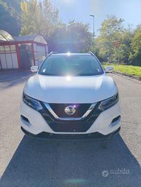 Nissan qashqai connecta