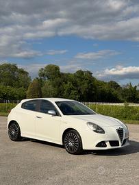 Alfa Romeo Giulietta 1.4 Turbo MultiAir TCT Distin