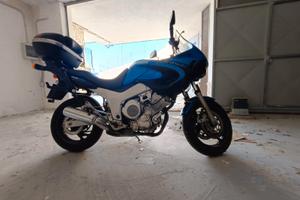 Yamaha TDM 850 anno 2001