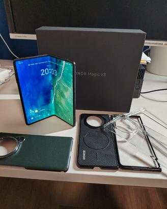 Honor magic V3 12/512 come nuovo