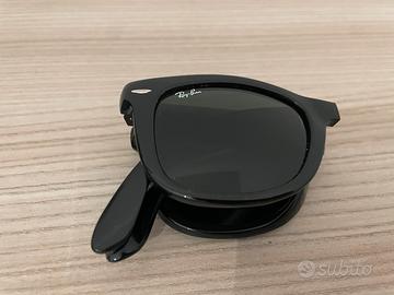 Ray-Ban wayfarer folding