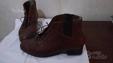 Scarpe e guanti ideali per vestito Mary Poppins