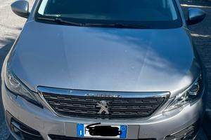 Peugeot 308 1.5 130cv blueHDI AT8 allure