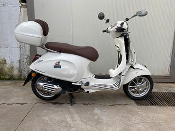 Vespa primavera 125cc - incidentata