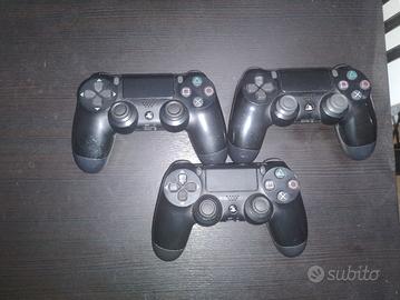 3 controller PlayStation 4 difettosi