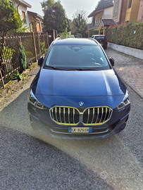 Autovettura BMW serie 2