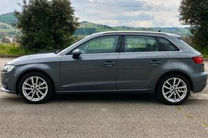 Audi A3 SPB 30 g-tron S tronic Admired
