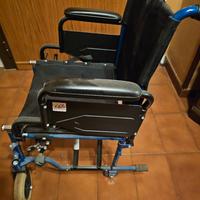 Sedia a Rotelle per movimenti in casa